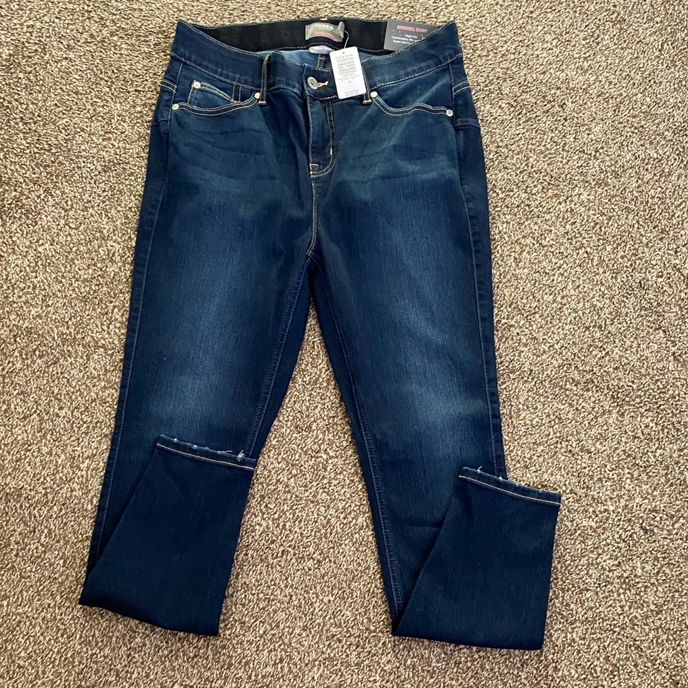 Torrid bomb shell skinny jeans